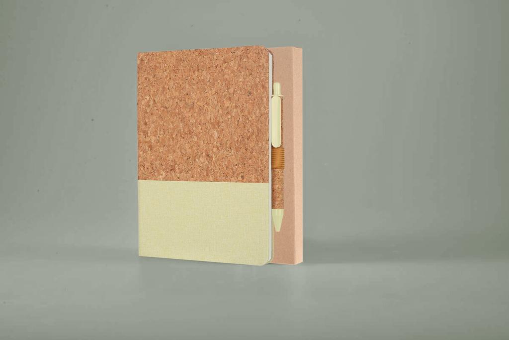 BORSA – eco-neutral A5 Cork Fabric Hard Cover Notebook and Pen Set – Green (2)
