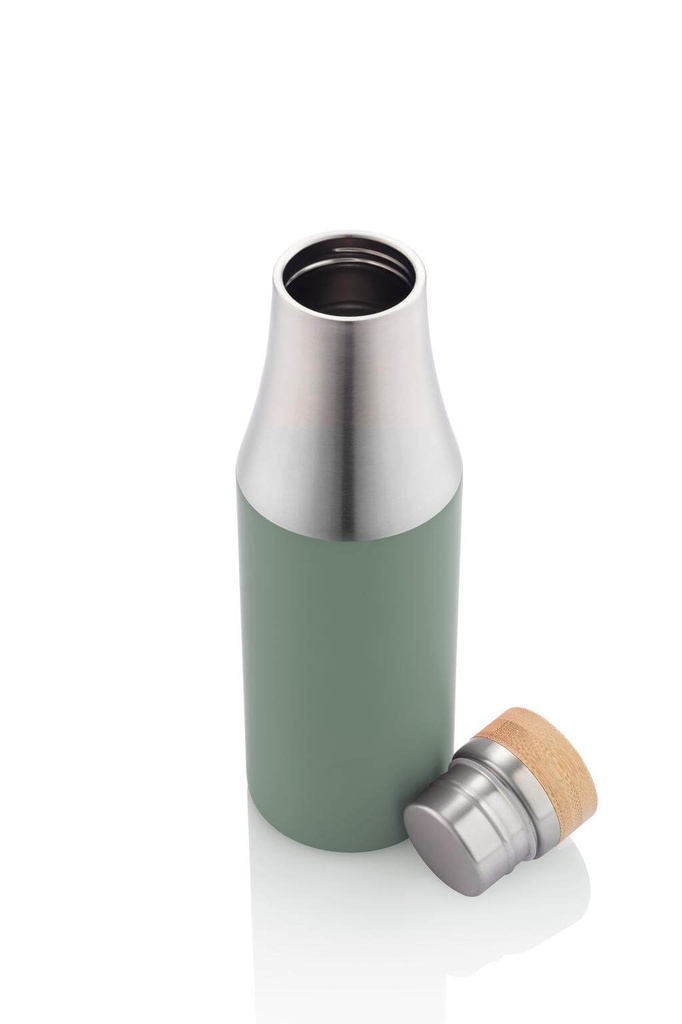 BREDA – Vacuum Bottle With Bamboo Lid – Green (1)
