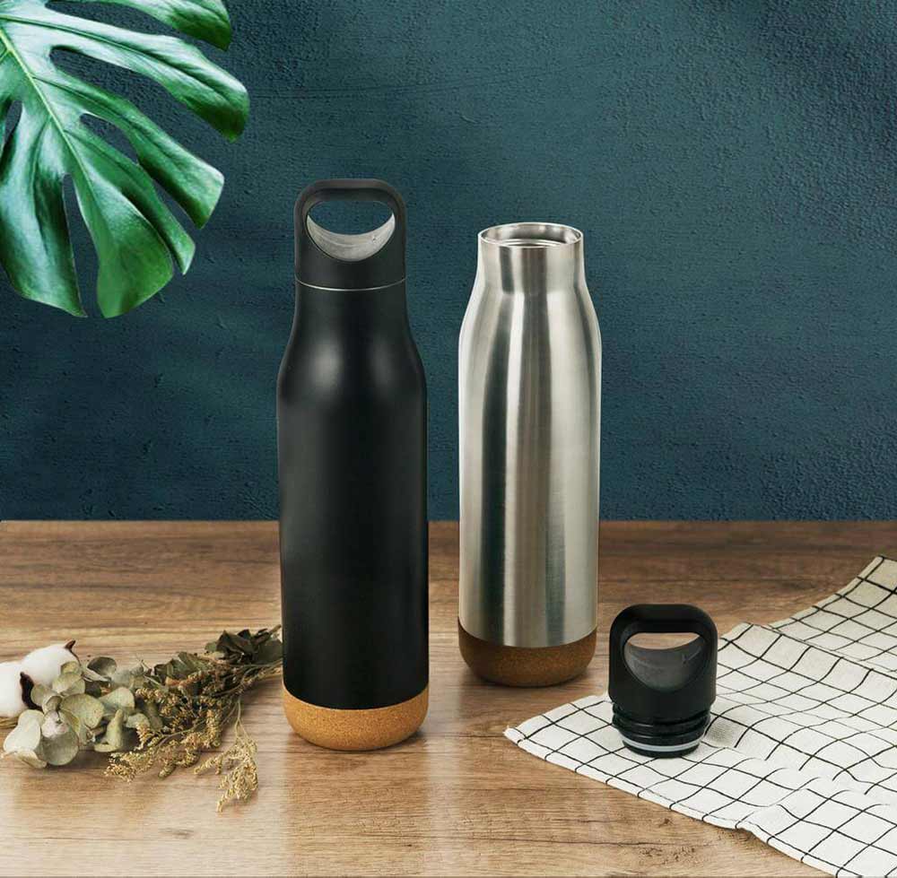 CREIL – Giftology Insulated Water Bottle with Cork Base – Black